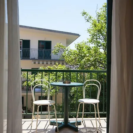Sobe Zlata Makarska