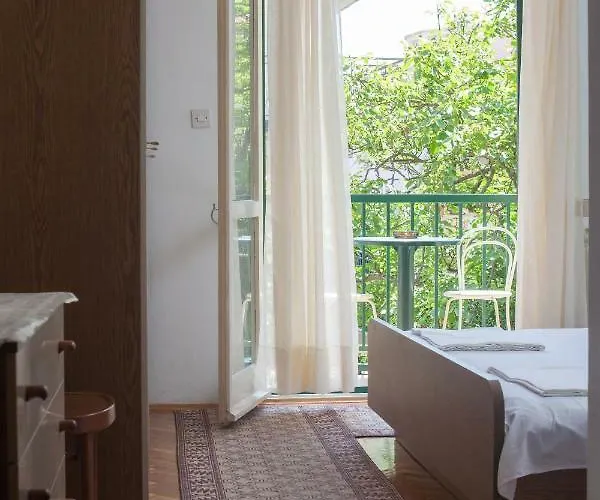 Sobe Zlata בית הארחה