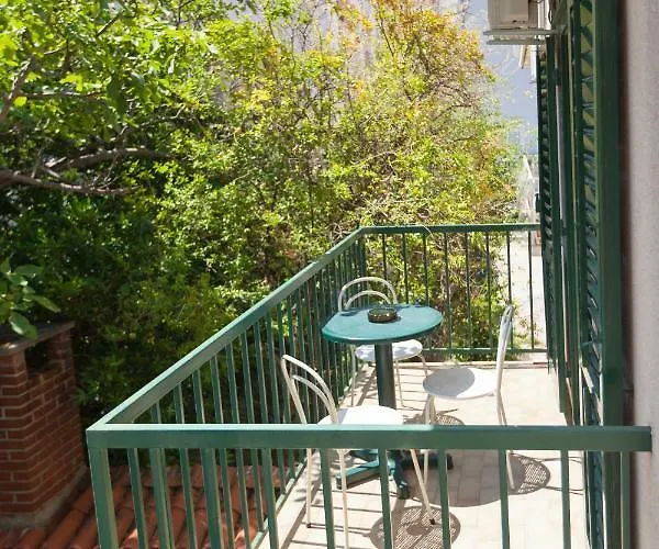 Sobe Zlata 3* Макарська