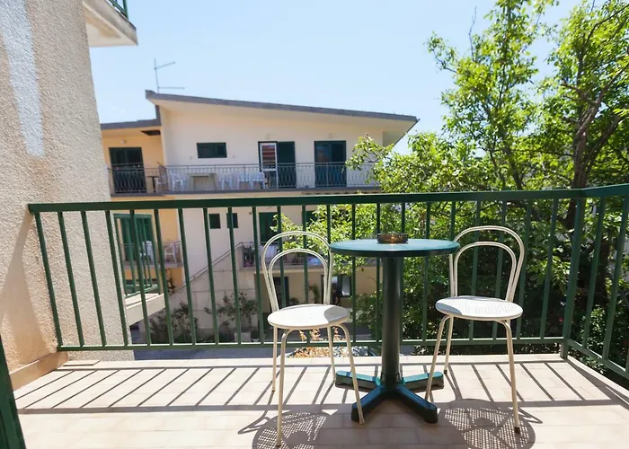 Sobe Zlata 3* Makarska